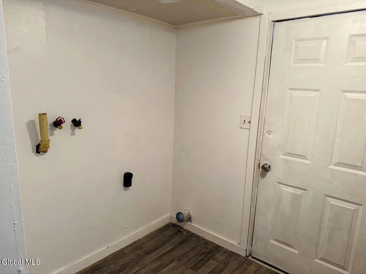 129 Hogsback Road Warren, NY 13439 - Photo 10 of 24 PHOTO-2025-12-07-21-25-23 9