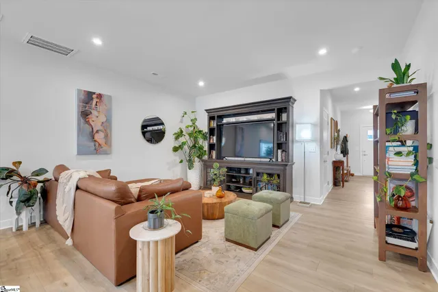 $289,000 | 418 Erbosco Drive, Simpsonville, SC 29681