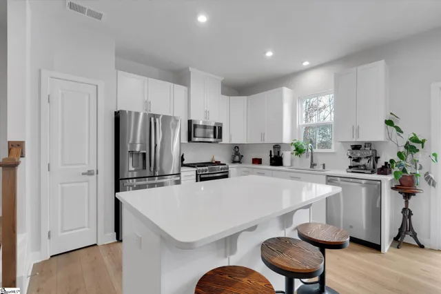 $289,000 | 418 Erbosco Drive, Simpsonville, SC 29681