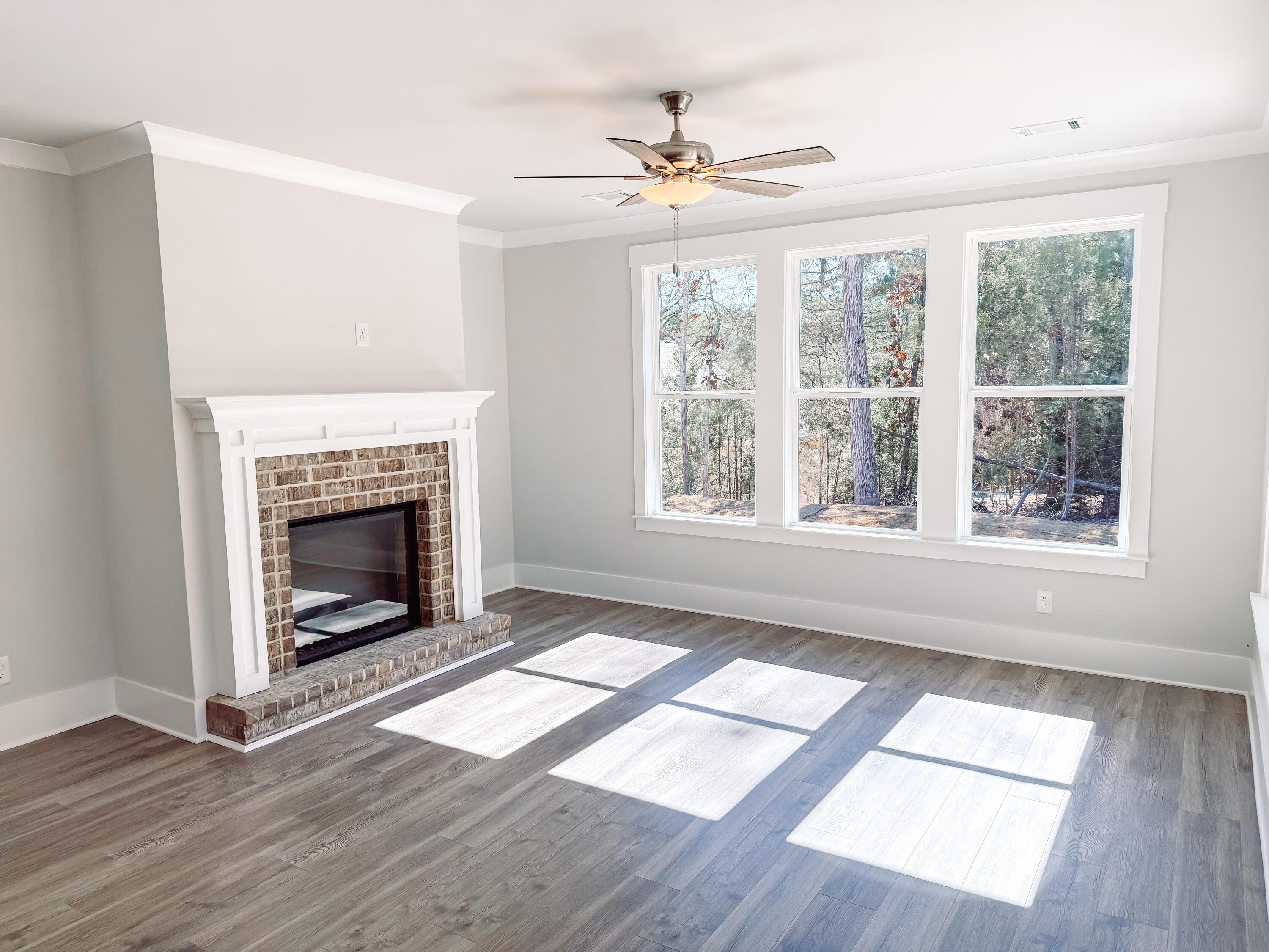 109 Davis Lane McCormick, SC 29835 - Photo 10 of 22 Living Room