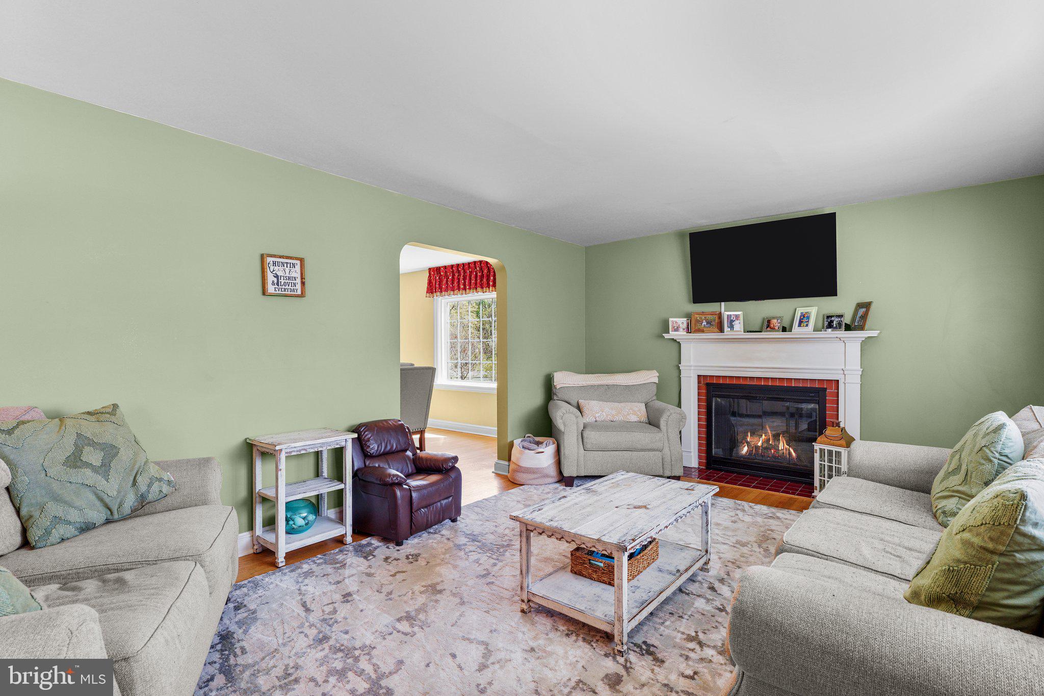 30 Hilltop Road Ewing, NJ 08638 - Photo 9 of 51