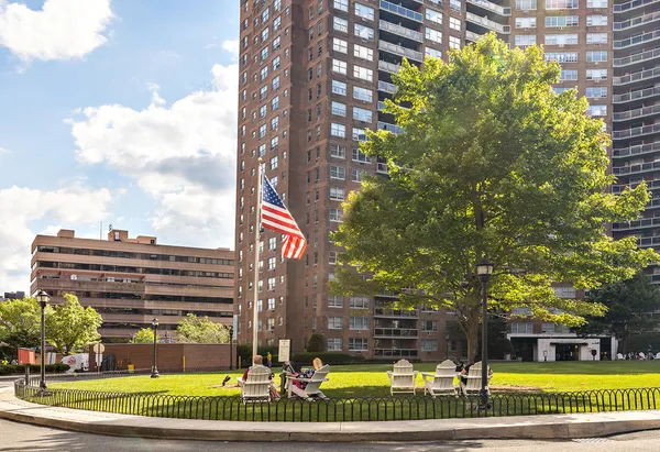 $3,920 | 104-20 Queens Boulevard, Unit 17U | Rego Park