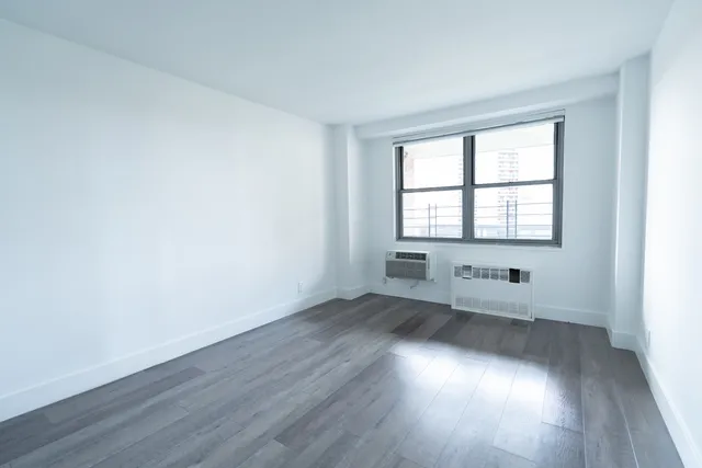 $3,920 | 104-20 Queens Boulevard, Unit 17U | Rego Park