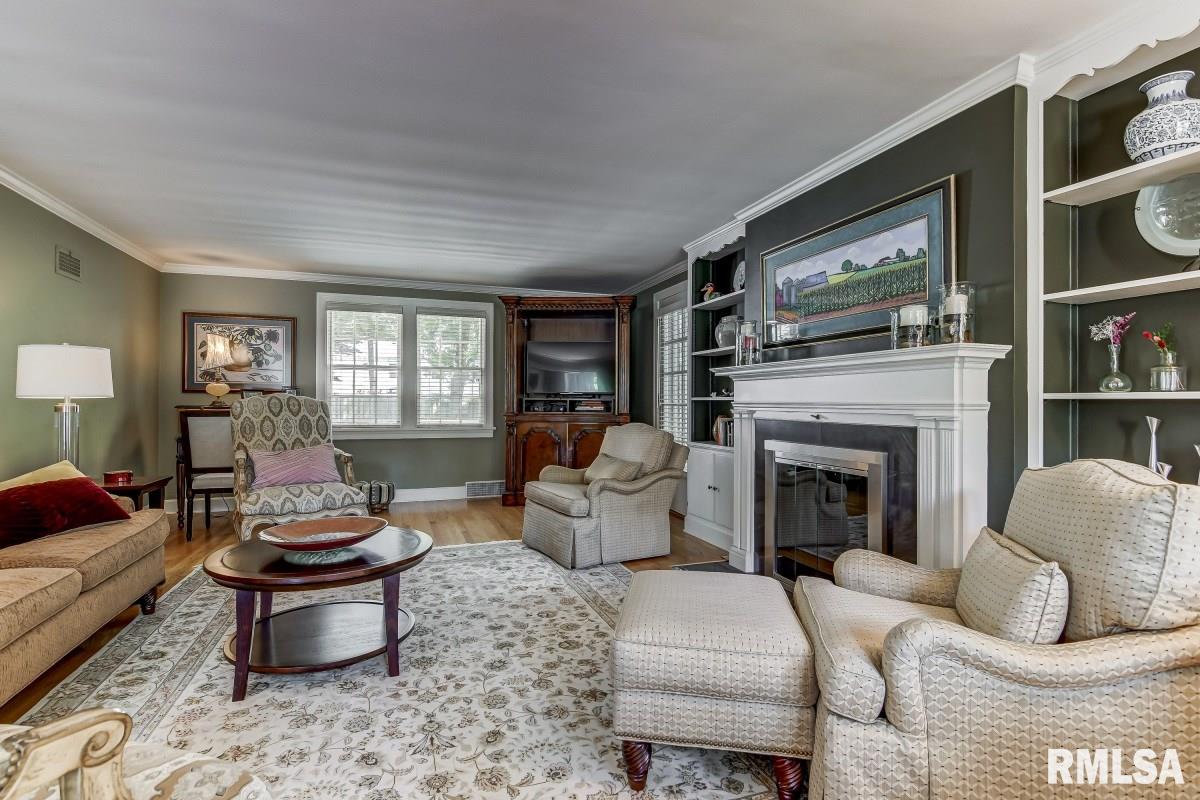 2160 Sylvan Road Springfield, IL 62704 - Photo 7 of 50 Gallery Image 7