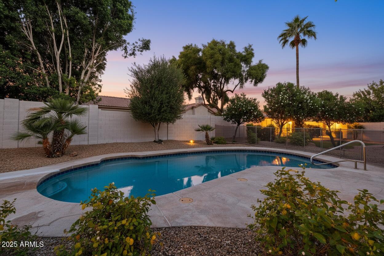1770 West Hawk Way Chandler, AZ 85286 - Photo 20 of 45 envato-labs-image-edit (22)