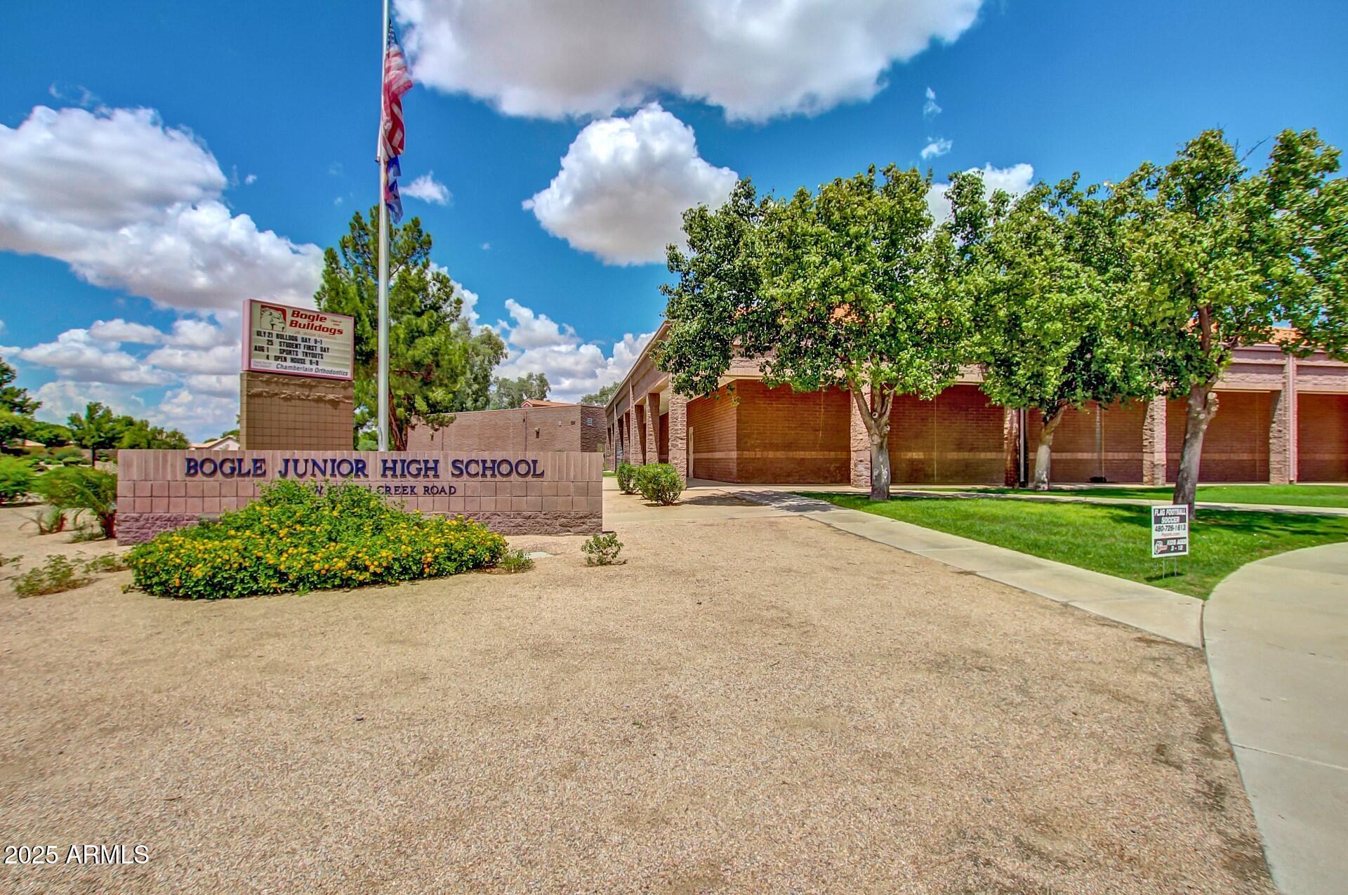 1770 West Hawk Way Chandler, AZ 85286 - Photo 43 of 45 Bogle Junior High