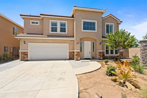 $489,000 | 4473 West Langden Drive, Fresno, CA 93722