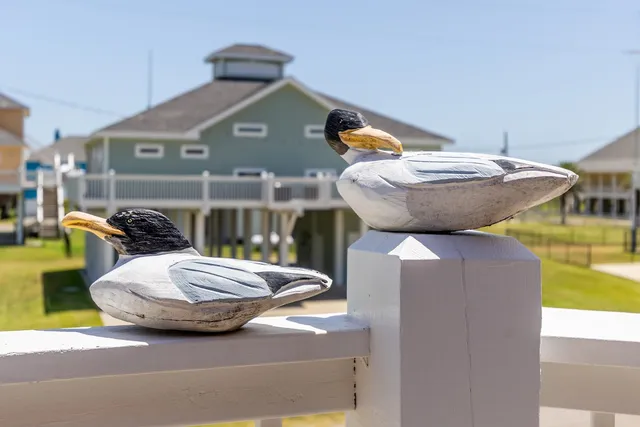 $570,000 | 2383 Sandpiper, Crystal Beach, TX 77650