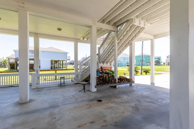 $570,000 | 2383 Sandpiper, Crystal Beach, TX 77650