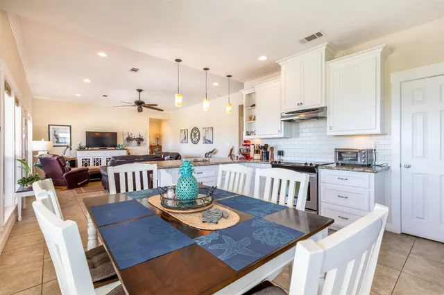 $570,000 | 2383 Sandpiper, Crystal Beach, TX 77650