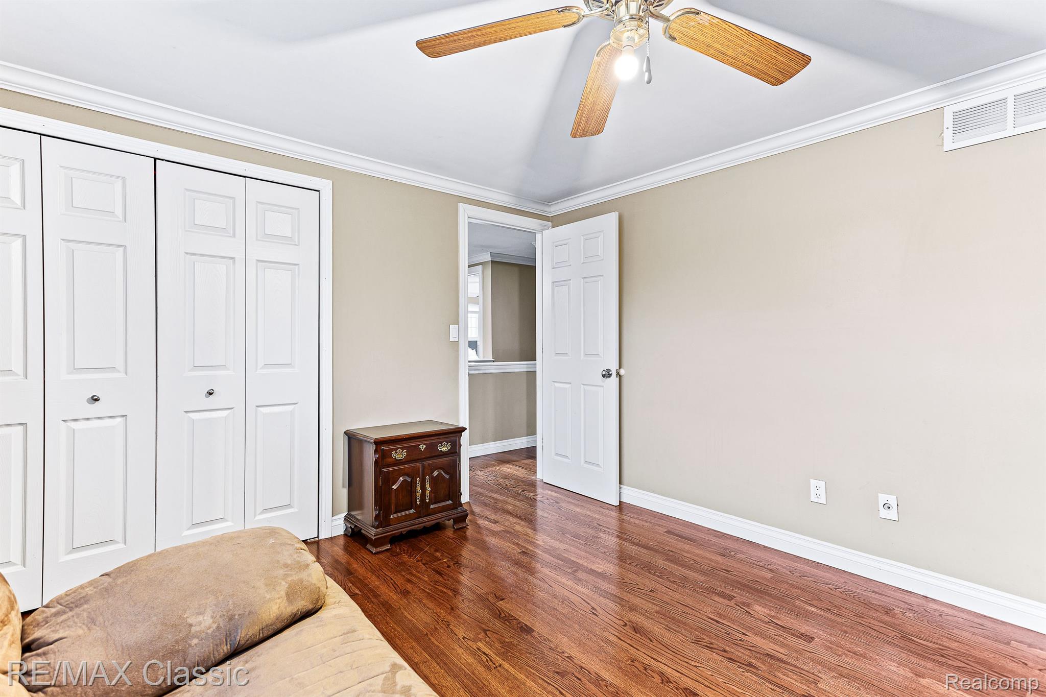 32636 Woodridge Road Farmington, MI 48334 - Photo 28 of 53