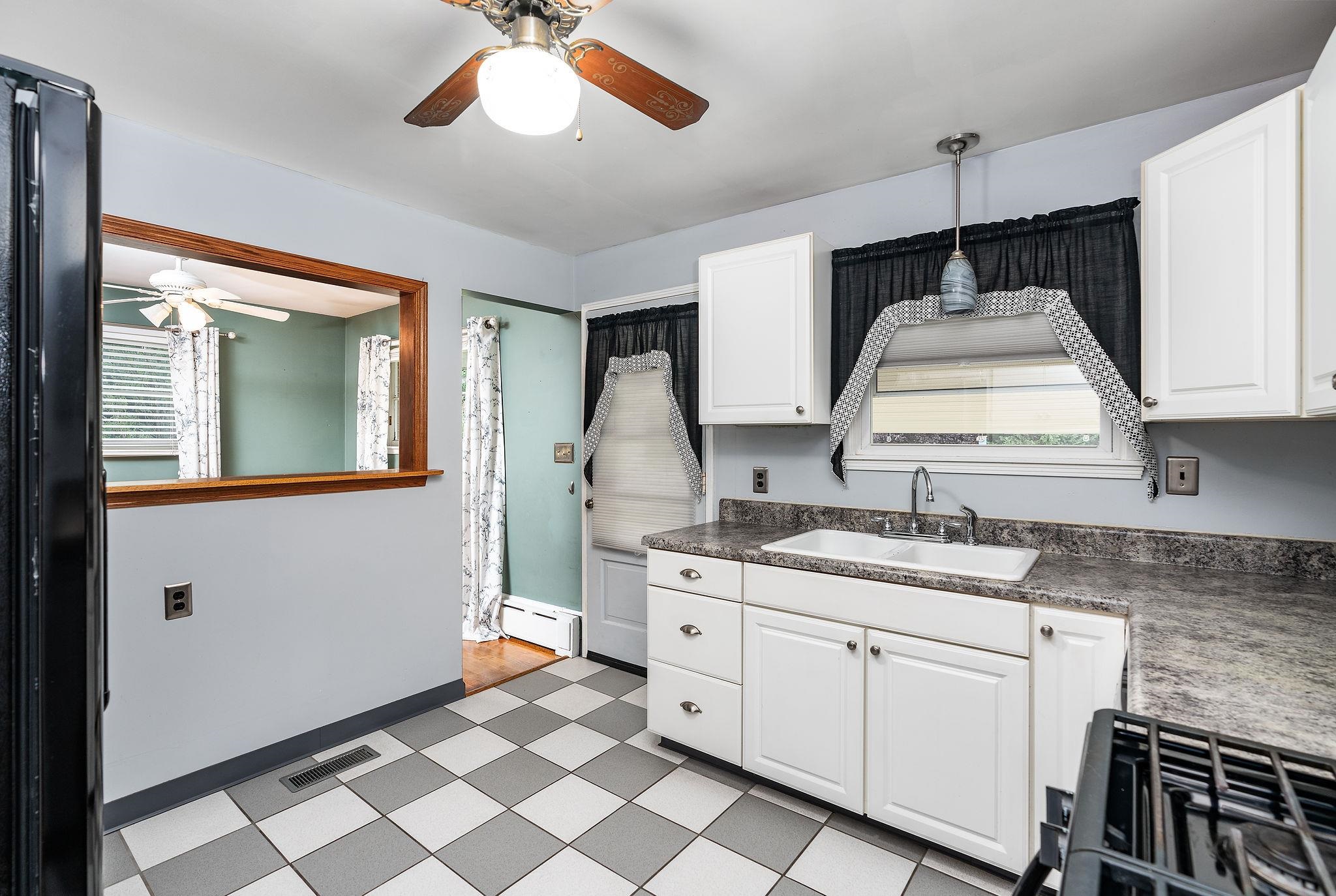 102 Devon Road Staunton, VA 24401 - Photo 14 of 54 Gallery Image 14