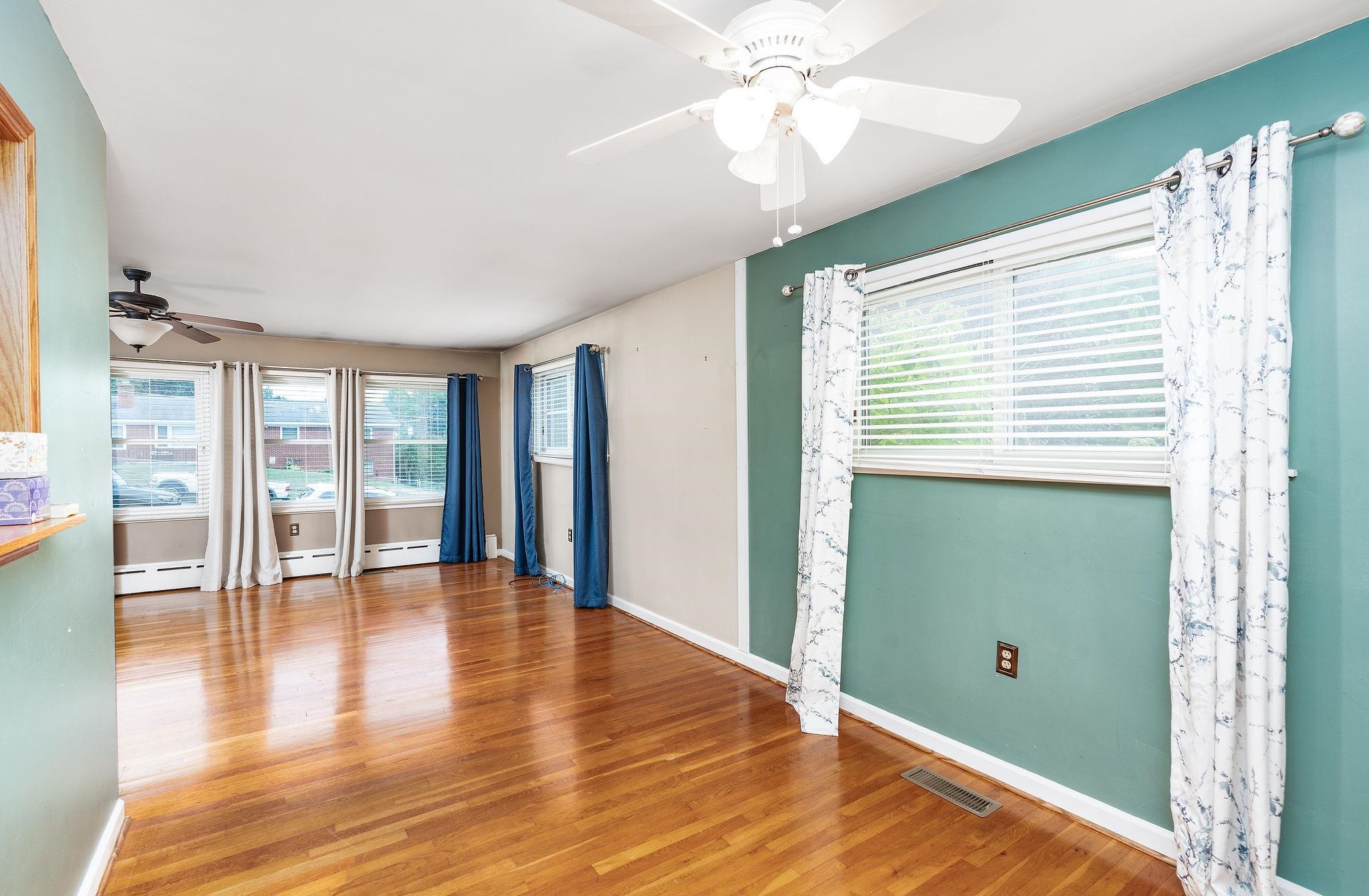 102 Devon Road Staunton, VA 24401 - Photo 29 of 54 Gallery Image 29
