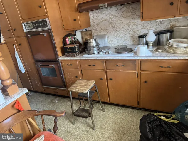 $74,900 | 341 South Middle Street, Frackville, PA 17931