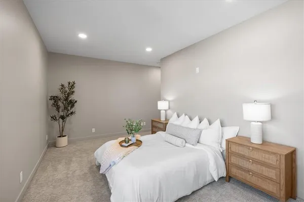 $679,900 | 121 West 48th Street, Unit 1504, Kansas City, MO 64112