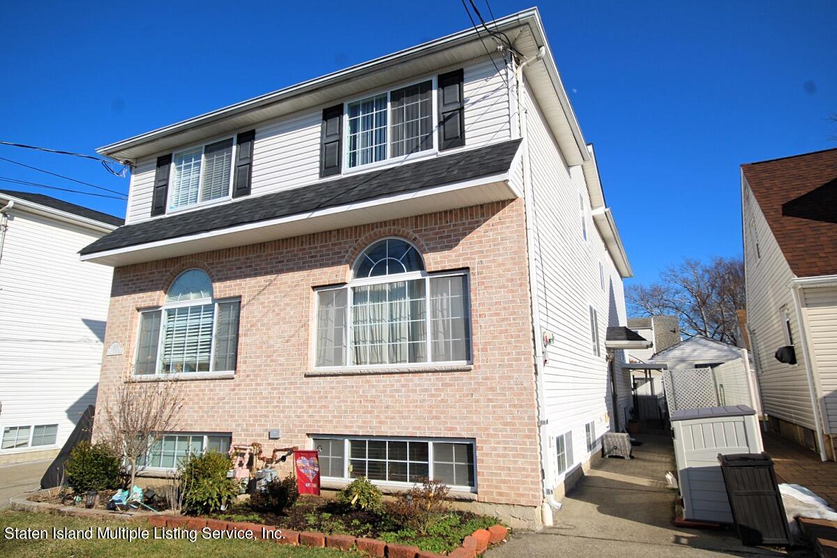 367 Willowbrook Road Staten Island, NY 10314 - Photo 1 of 15 Exterior