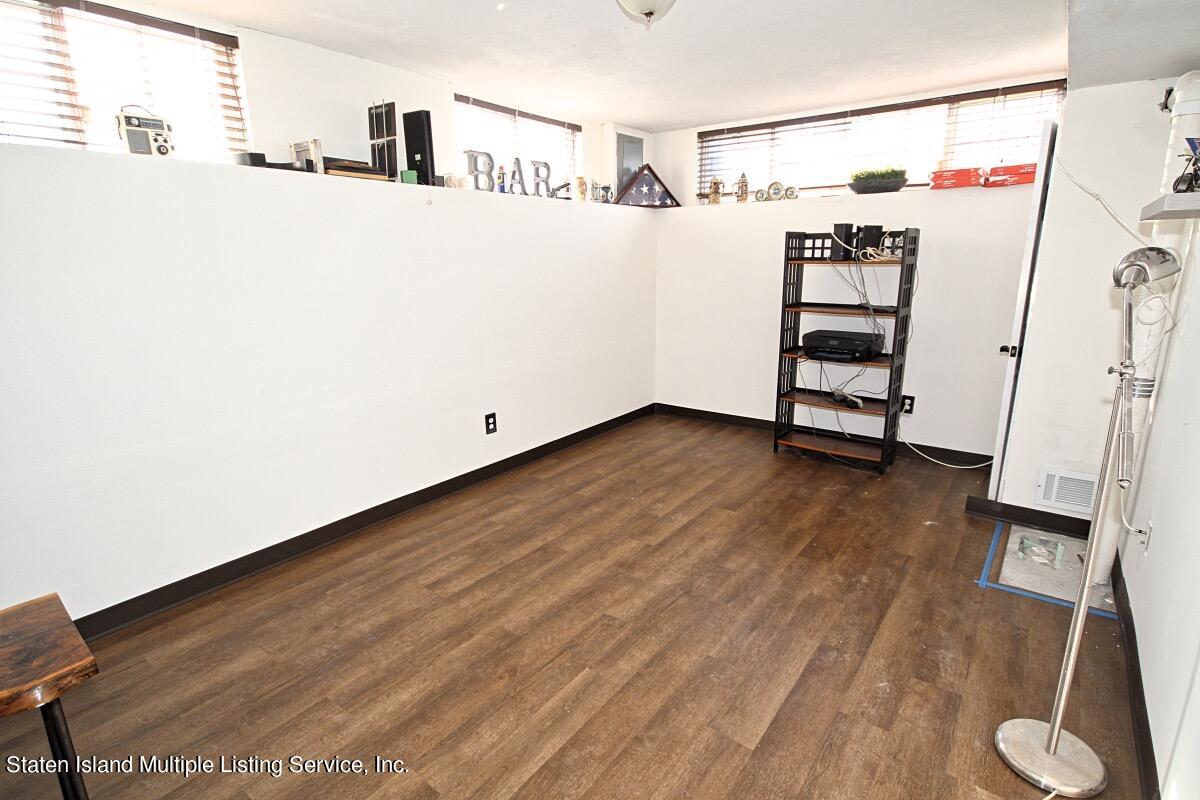 367 Willowbrook Road Staten Island, NY 10314 - Photo 11 of 15 IMG_3096