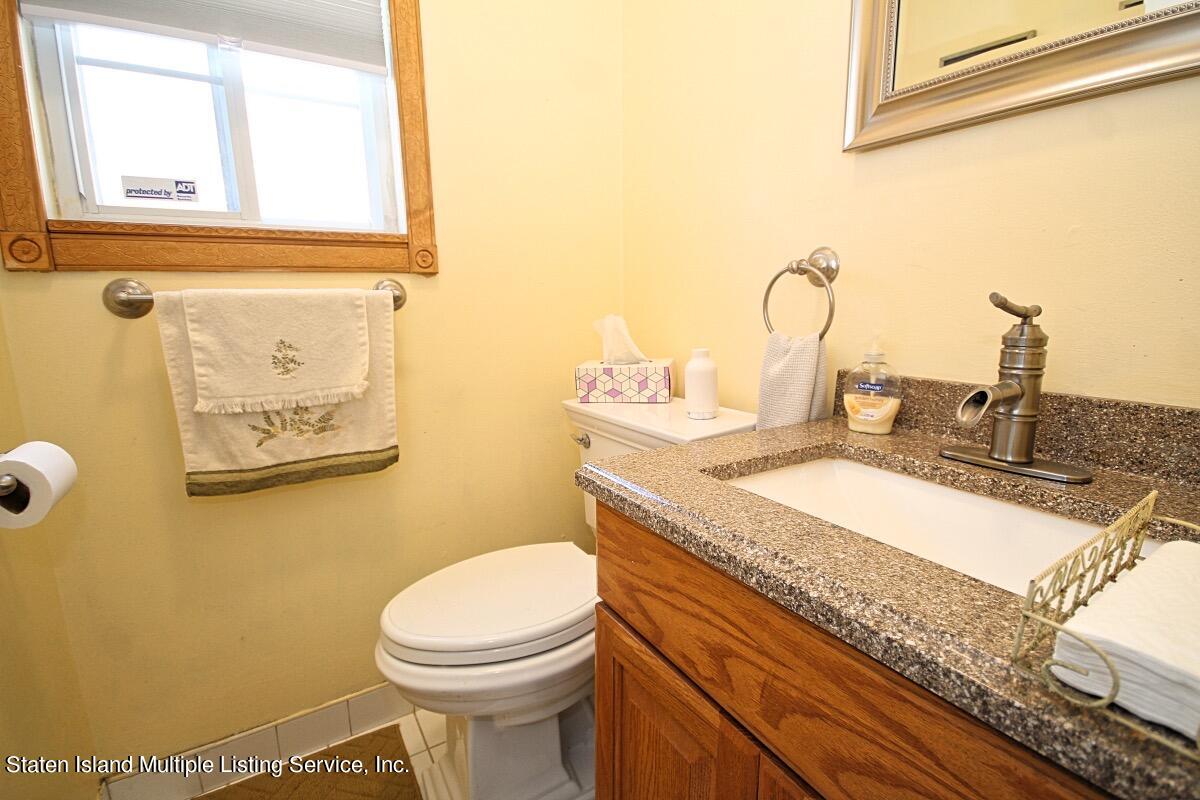 367 Willowbrook Road Staten Island, NY 10314 - Photo 6 of 15 IMG_3035