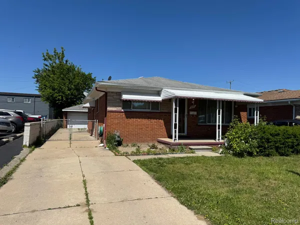 $199,950 | 8847 Woodbine Avenue, Redford, MI 48239