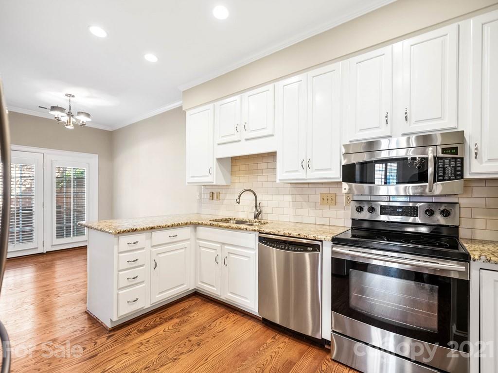 2835 Sharon View Road Charlotte, NC 28210 - Photo 15 of 36 Gallery Image 15
