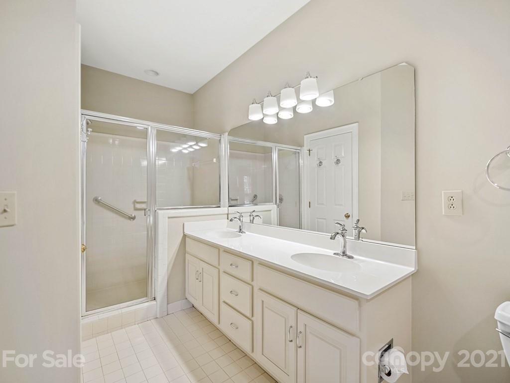 2835 Sharon View Road Charlotte, NC 28210 - Photo 20 of 36 Gallery Image 20
