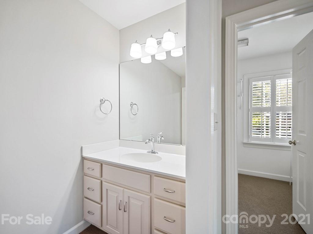 2835 Sharon View Road Charlotte, NC 28210 - Photo 30 of 36 Gallery Image 30