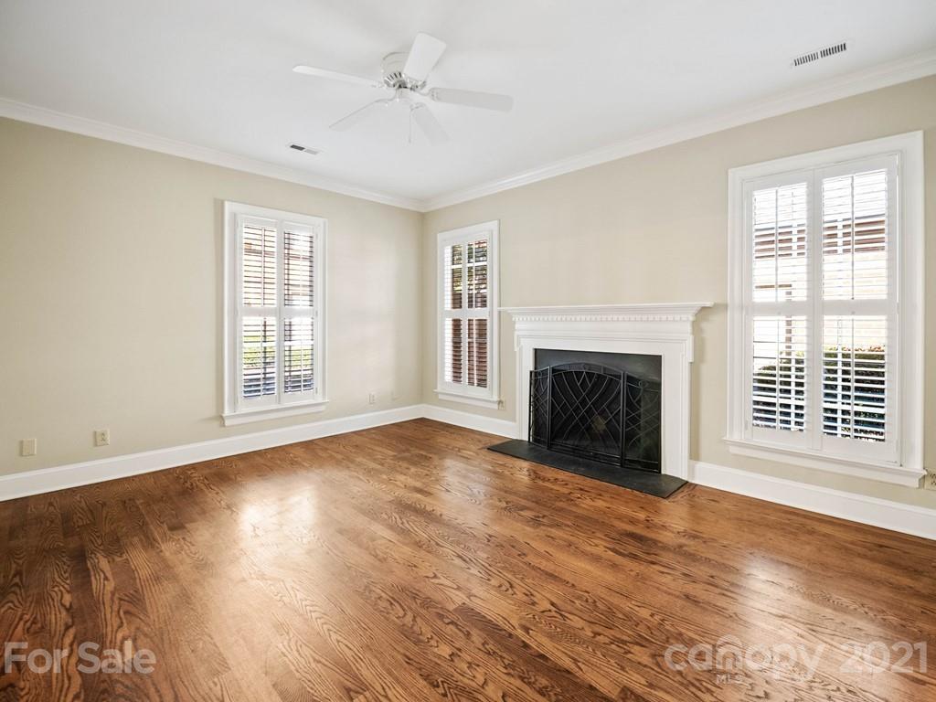 2835 Sharon View Road Charlotte, NC 28210 - Photo 9 of 36 Gallery Image 9