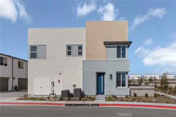 $554,990 | 3679 South Eichler Paseo, Unit 12, Ontario, CA 91761
