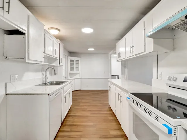 $1,950 | 2206 Ocean Side Avenue, Thermal, CA 92274