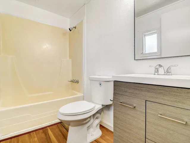 $1,950 | 2206 Ocean Side Avenue, Thermal, CA 92274