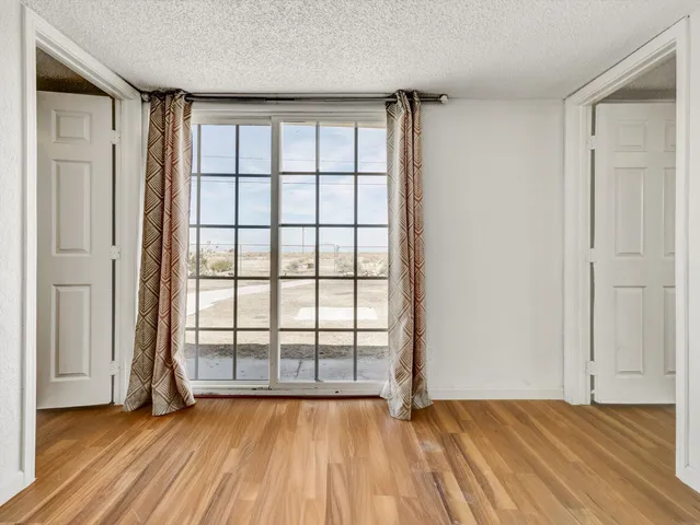 $1,950 | 2206 Ocean Side Avenue, Thermal, CA 92274