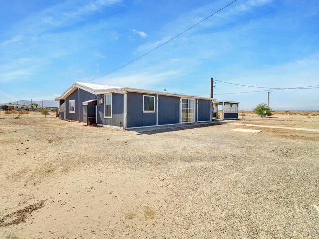 $1,950 | 2206 Ocean Side Avenue, Thermal, CA 92274