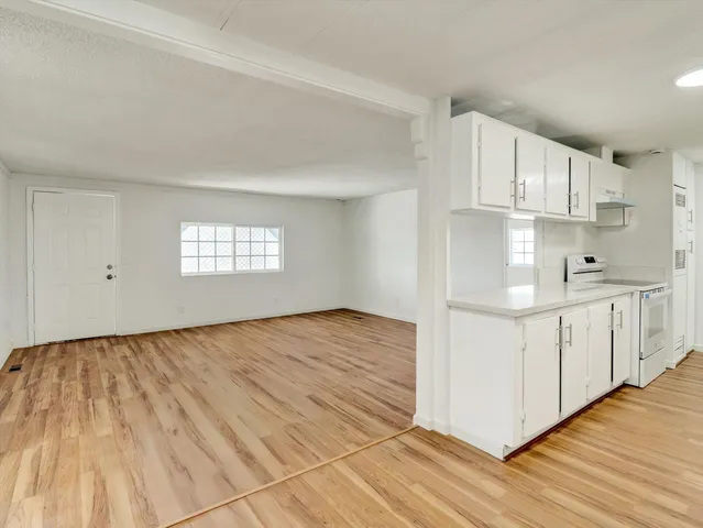 $1,950 | 2206 Ocean Side Avenue, Thermal, CA 92274