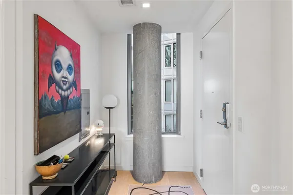 $2,800 | 590 1st Avenue South, Unit 701, Seattle, WA 98104