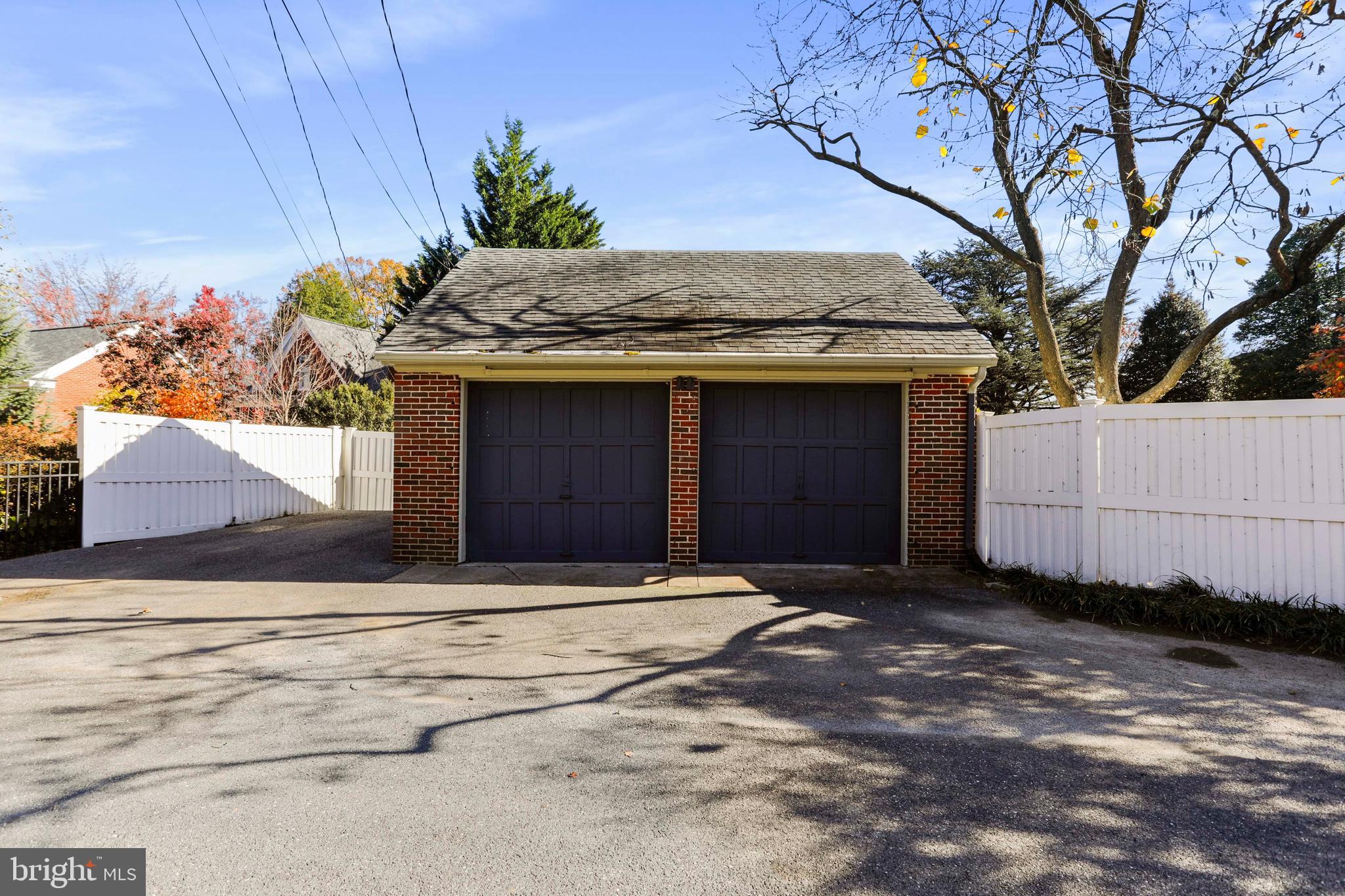 305 College Place Frederick, MD 21701 - Photo 59 of 71 a house with a outdoor space