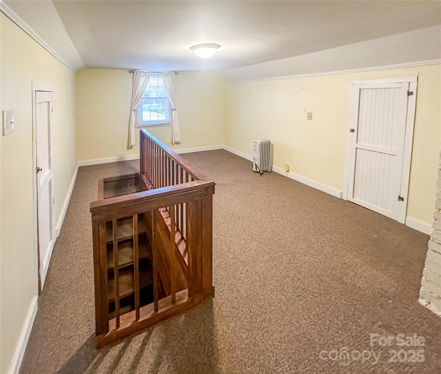 2812 Bald Mountain Road Burnsville, NC 28714 - Photo 30 of 38 a view of entryway