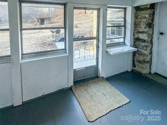 $215,000 | 2812 Bald Mountain Road, Burnsville, NC 28714