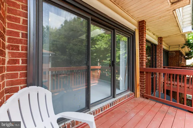 $2,500 | 2702 Dartmouth Road, Unit 7, Alexandria, VA 22314