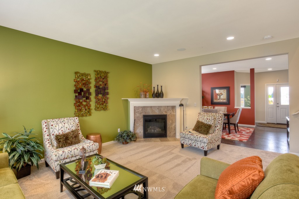 13752 174th Avenue Southeast, Unit 49 Renton, WA 98059 - Photo 6 of 22 Gallery Image 6