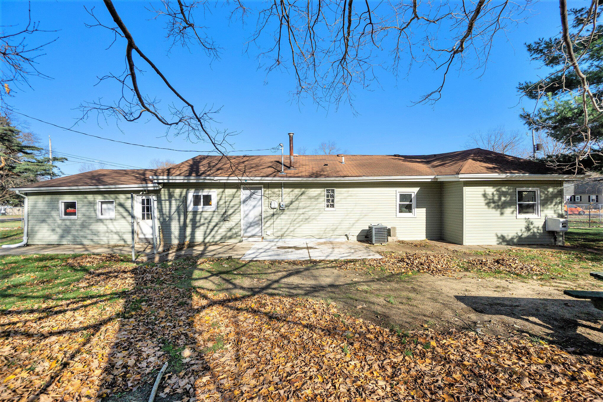 307 Pine Street Decatur, MI 49045 - Photo 13 of 20 Back