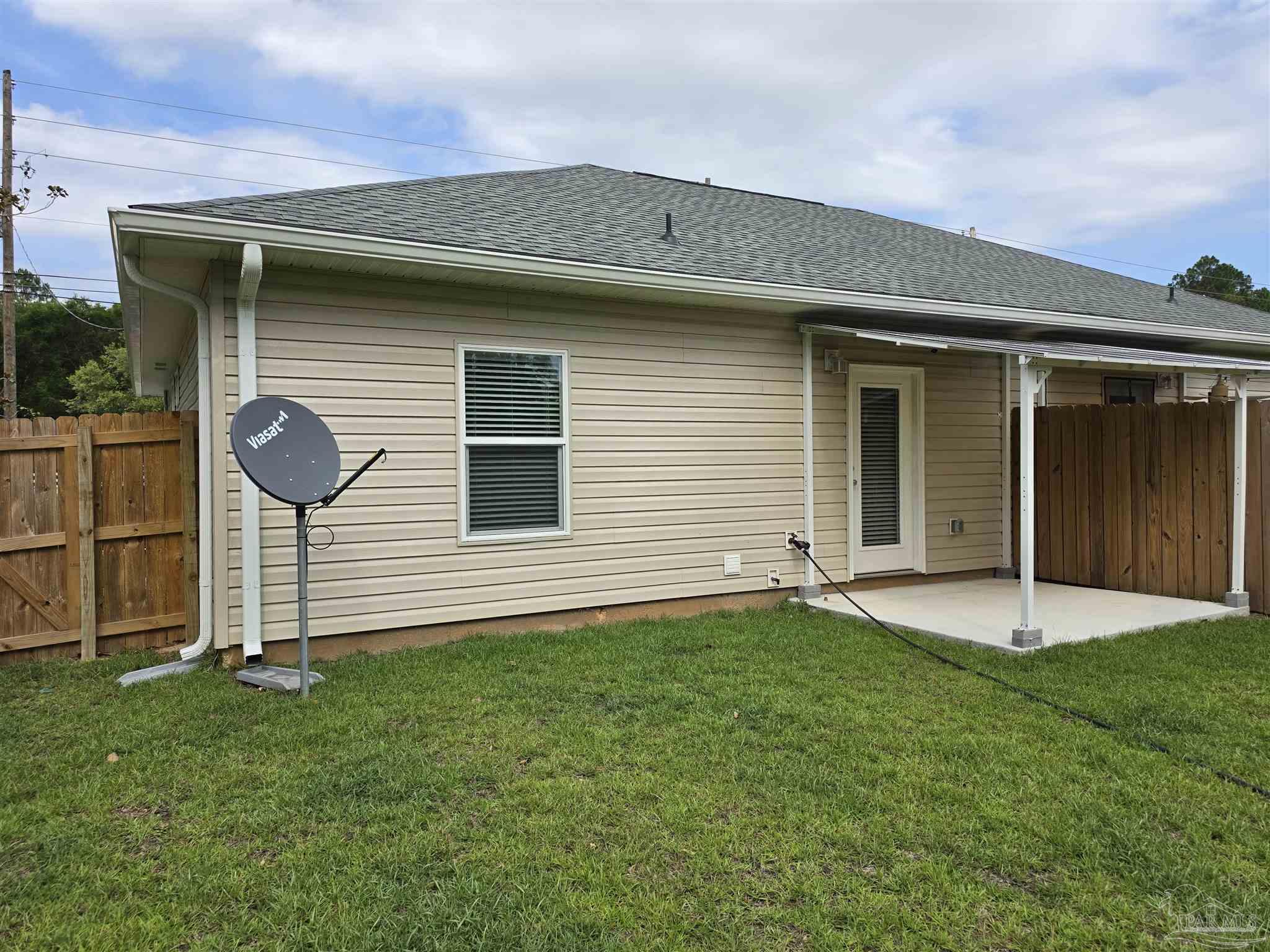 2289 Dog Track Road, Unit B Pensacola, FL 32506 - Photo 17 of 18