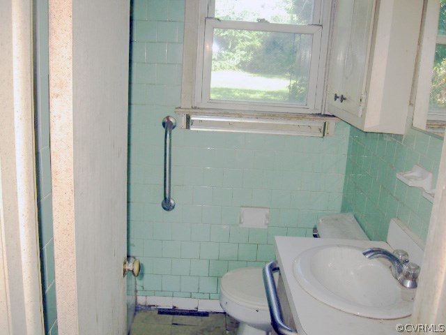 2626 Perlock Road North Chesterfield, VA 23237 - Photo 7 of 13 Gallery Image 7