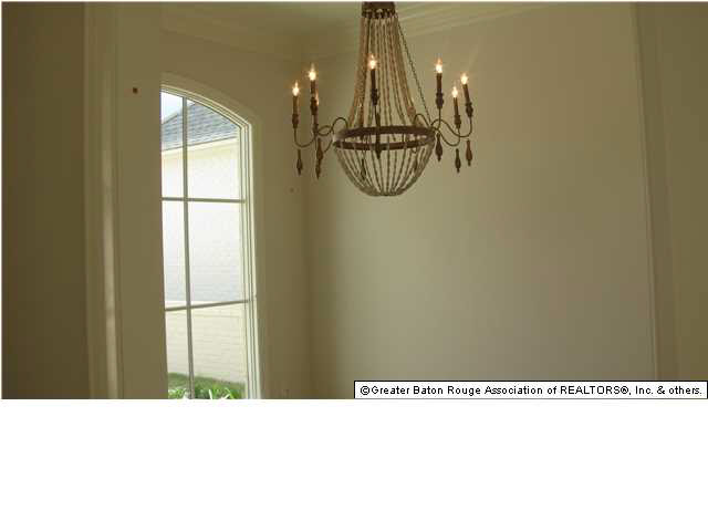 7558 Lane's End Baton Rouge, LA 70810 - Photo 4 of 12 Gallery Image 4