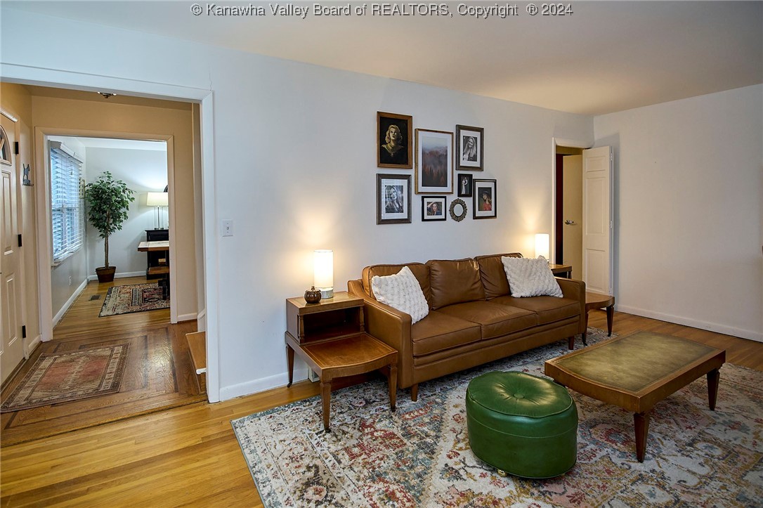 1711 Rolling Hills Road Charleston, WV 25314 - Photo 3 of 41 Gallery Image 3