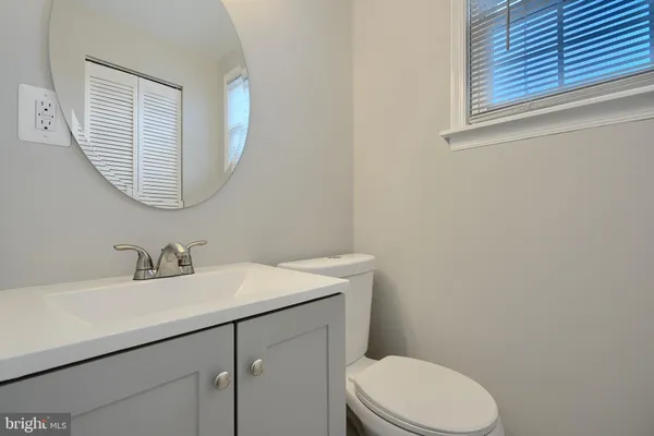 $2,300 | 1727 Magnolia Avenue, Baltimore, MD 21227