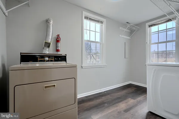 $2,300 | 1727 Magnolia Avenue, Baltimore, MD 21227