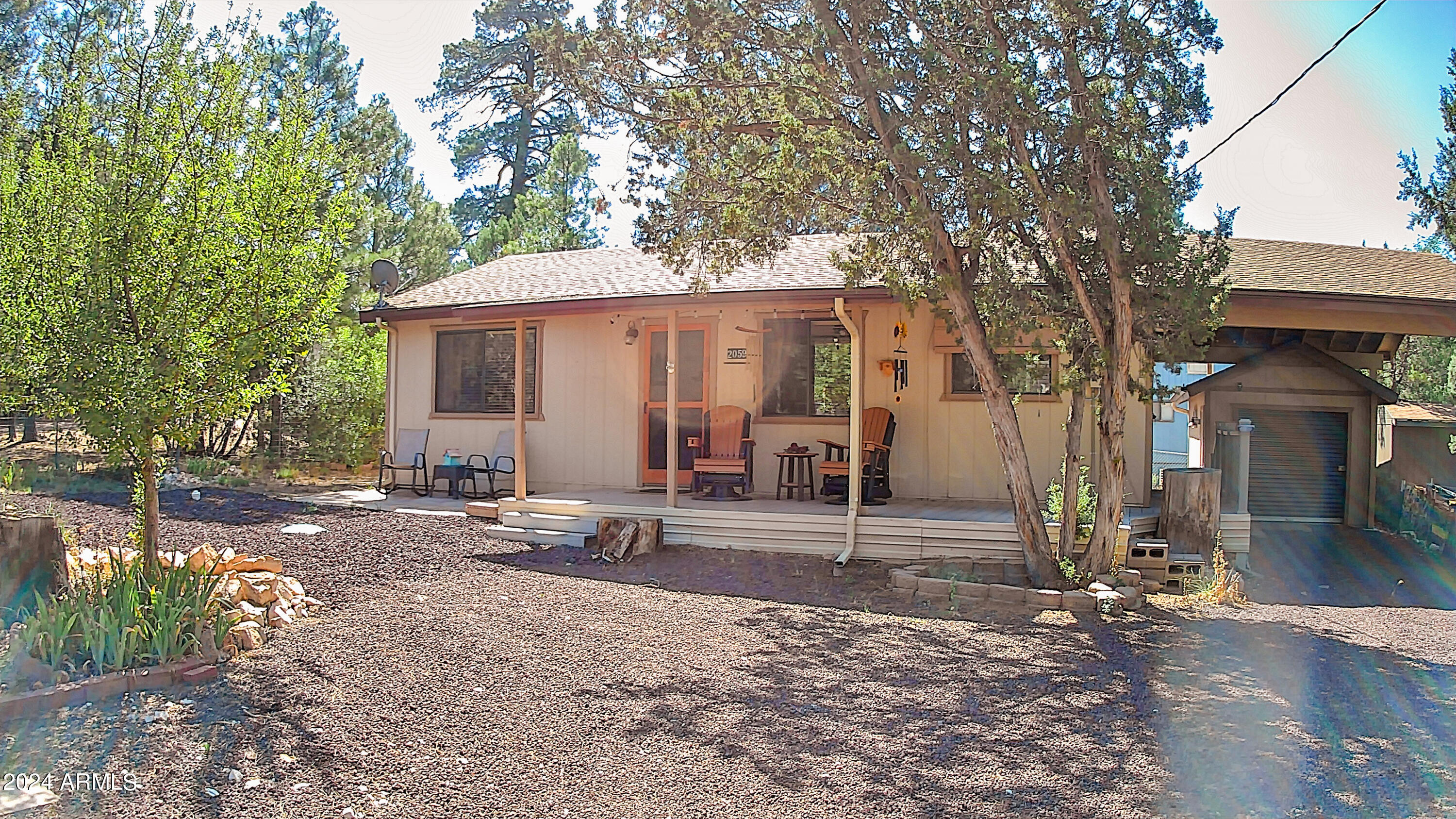 2059 Shot Gun Road Overgaard, AZ 85933 - Photo 3 of 36 20240806-094605-514348-0