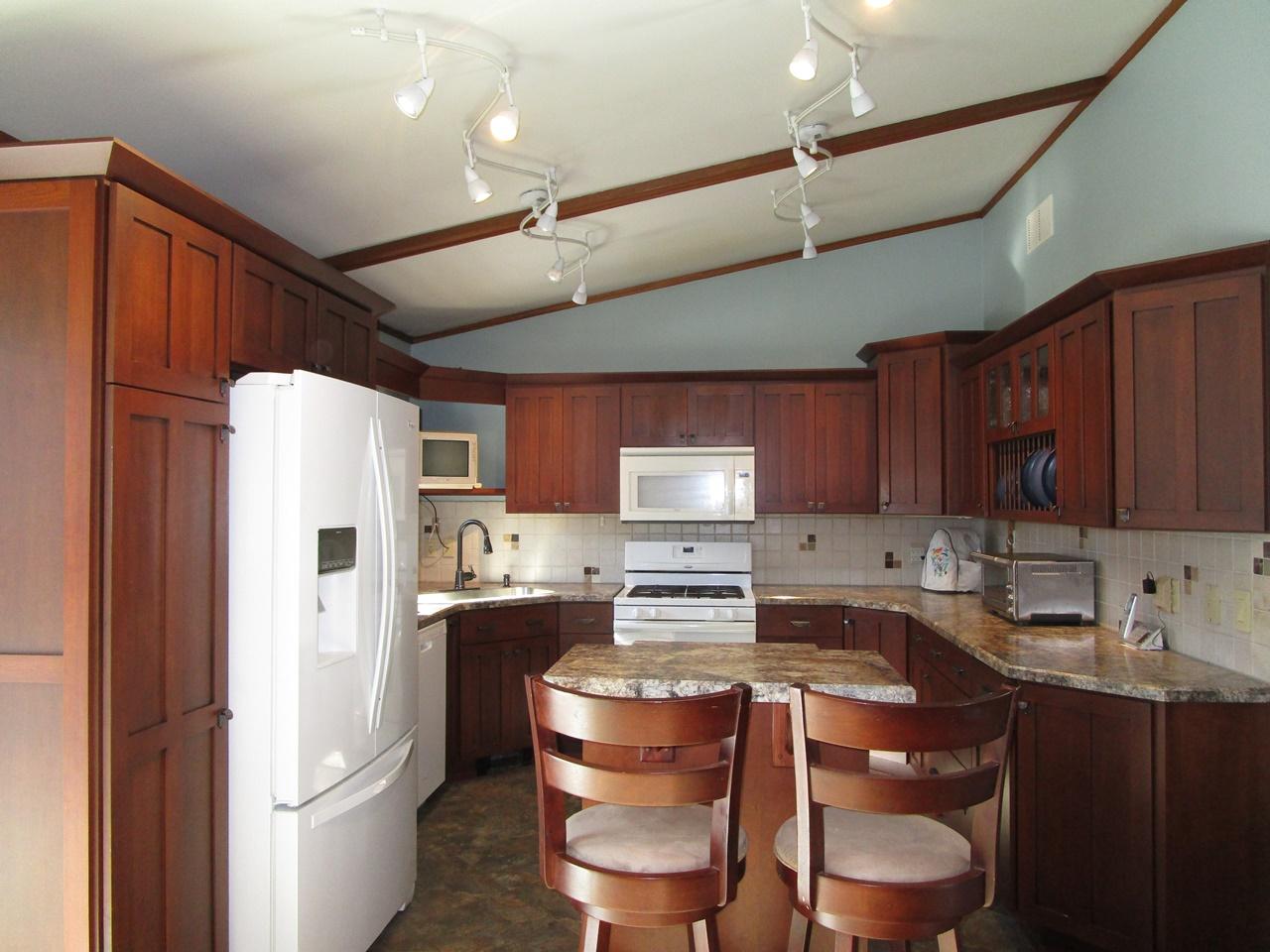 7580 Little Pine Road Hurley, WI 54534 - Photo 4 of 38 Gallery Image 4