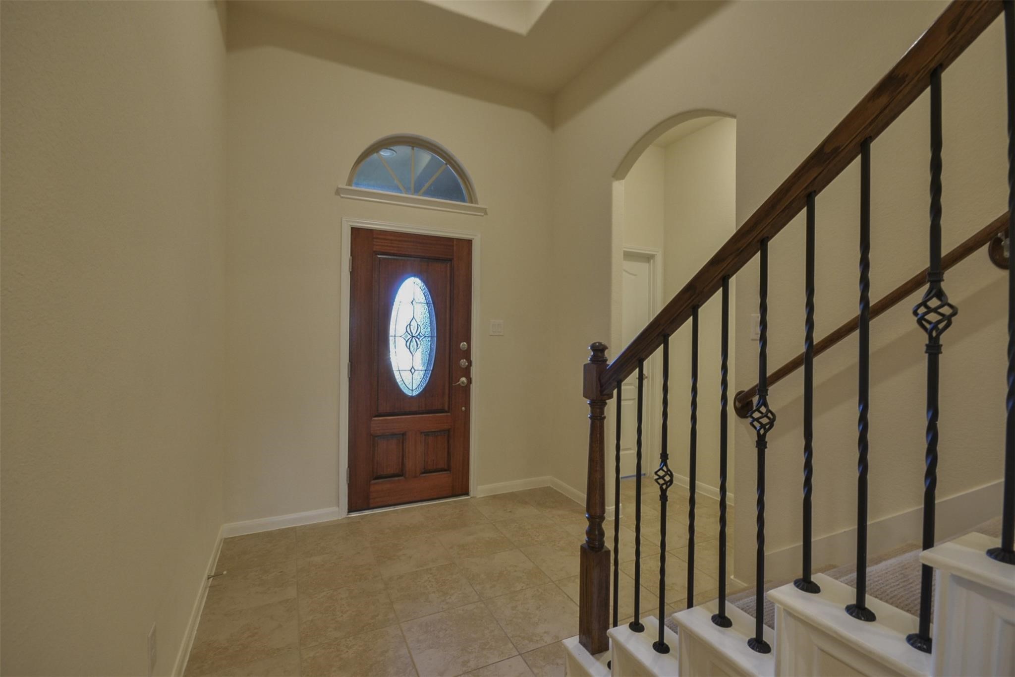 3643 Cottage Pines Lane Spring, TX 77386 - Photo 4 of 33 a front view of a house with stairs