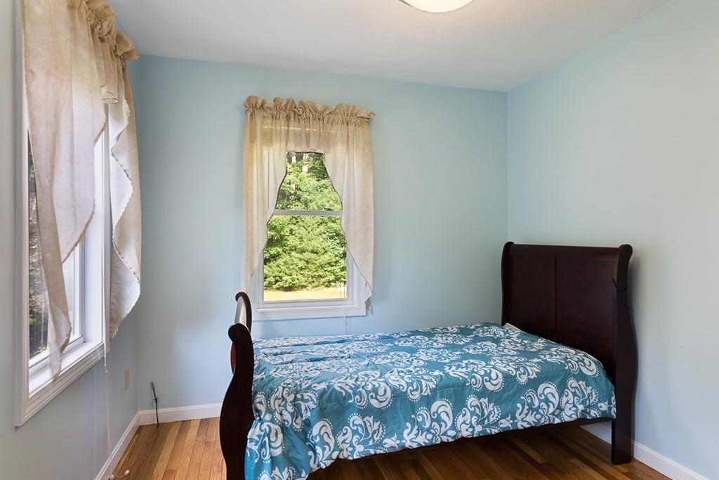 88 Whitins Road Sutton, MA 01590 - Photo 16 of 23